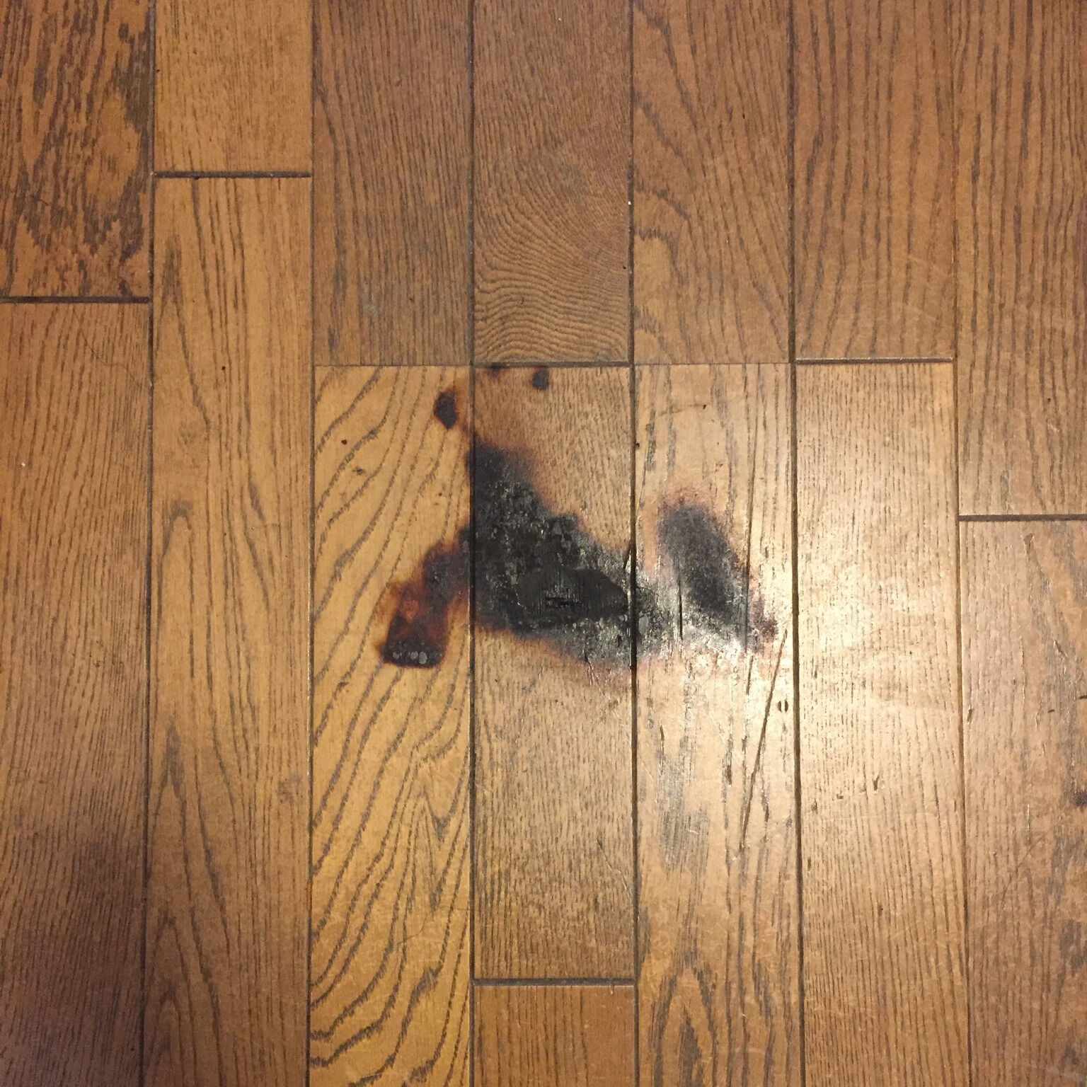 🔥この焦げ跡、交換しなくても直せます